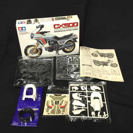 タミヤ模型 ホンダ CX500ターボ ドゥカティMHR プラモデル